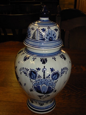 č.1249 porcelánová dóza DELFT