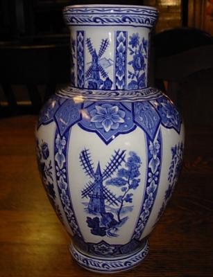 č.1274 porcelánová váza DELFT