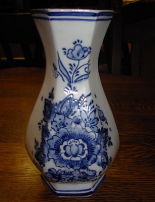 č.1232 porcelánová váza DELFT