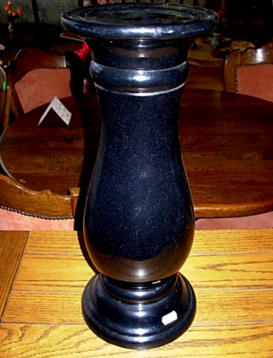 č.593 keramický květinový stojan