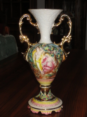 č.1220 váza CAPODIMONTE