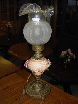 č.518 lampa stolní