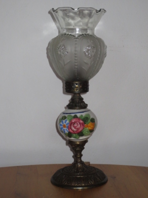 č.122 lampa stolní