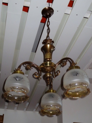 č.150 lustr 3 ramena