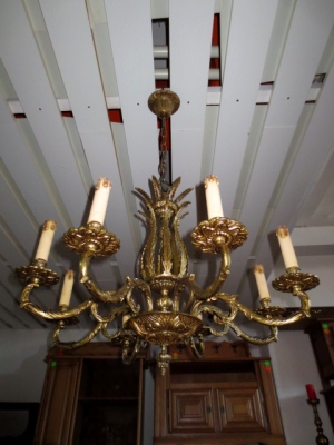 č.1031 lustr 8 ramen