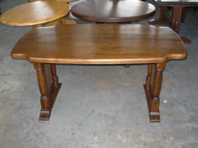 č.2635 zajímavý kuchyňský stůl 160x96 cm