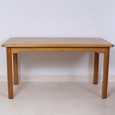 č.747 kuchyňský stůl masiv dub obdelník 150x80 cm