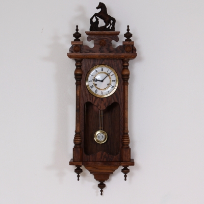 č.13 hodiny závěsné mechanické